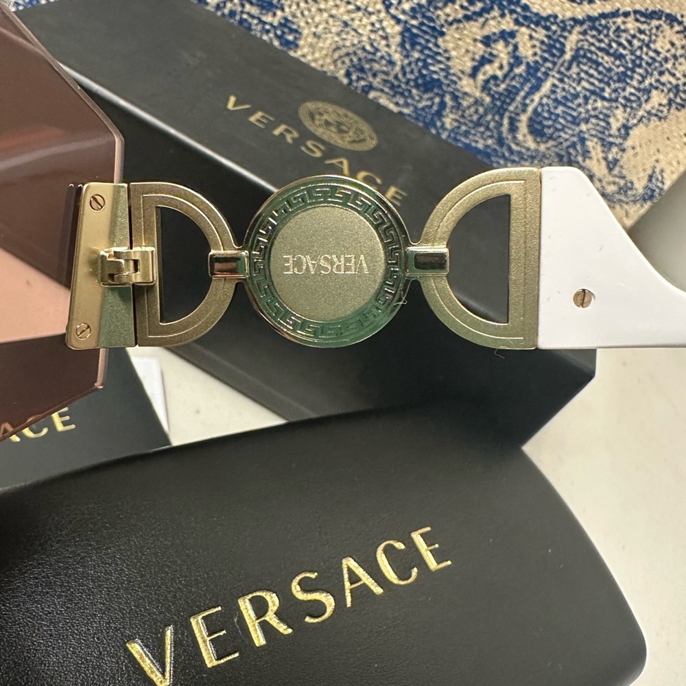 Authentic Versace Sunglasses Brand New - Picture 10 of 13
